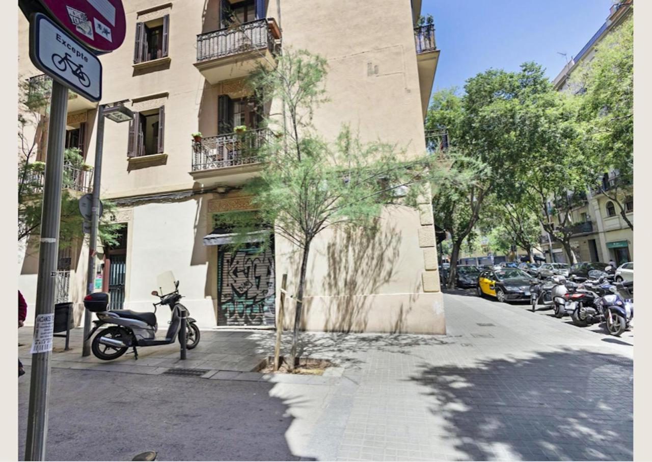 Great Apartment In Sagrada Familia With Balcony Barcellona Esterno foto