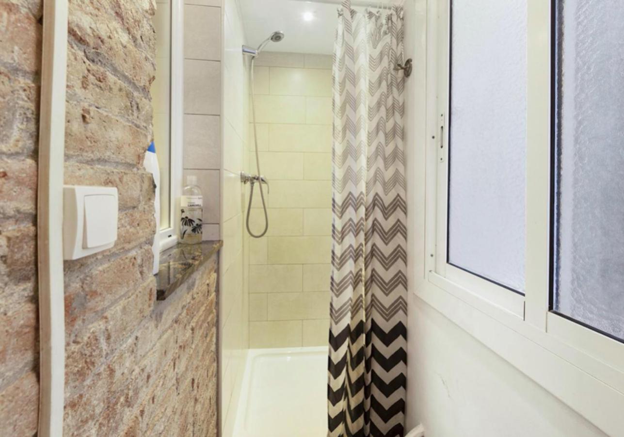 Great Apartment In Sagrada Familia With Balcony Barcellona Esterno foto